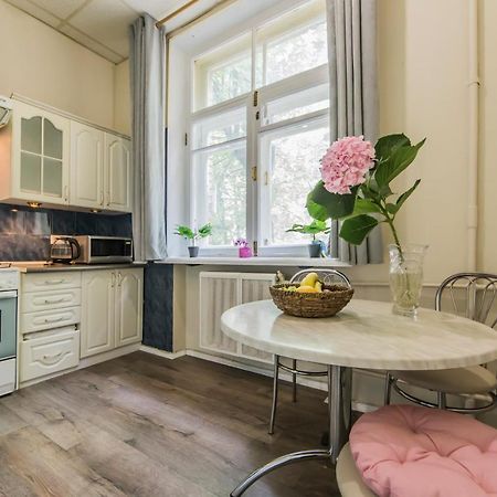 2Х-Кімнатна Квартира На Майдані Незалежності Kiev Bagian luar foto
